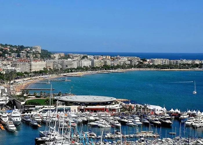 Zen Beach Cannes Sea View Apartment Beach In Front X2 Pools-Ac-Clim-Wifi-Free Parking Inside